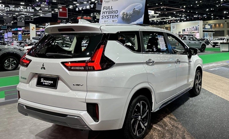 Cận cảnh Mitsubishi Xpander HEV vừa trình làng tại Thái Lan, giá 635 triệu đồng Cận cảnh Mitsubishi Xpander HEV vừa trình làng tại Thái Lan, giá 635 triệu đồng
