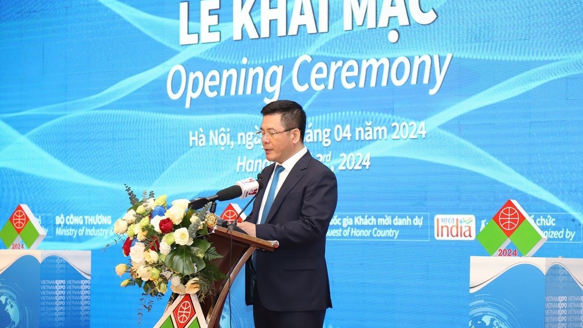 Gần 500 doanh nghiệp từ 16 quốc gia, vùng lãnh thổ tìm kiếm cơ hội hợp tác đầu tư tại Vietnam Expo 2024