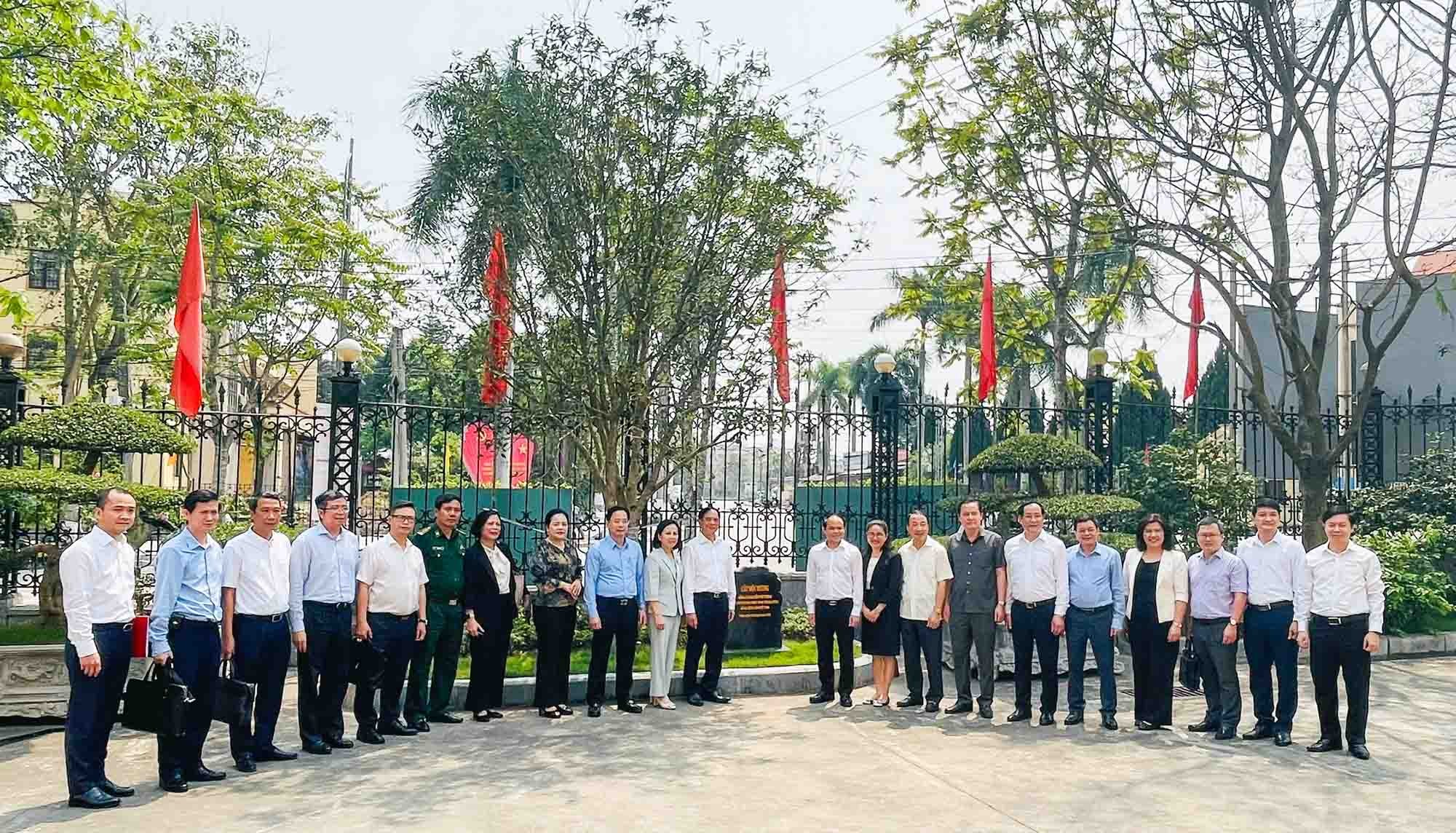 Lạng Sơn cần tiếp tục làm sâu sắc quan hệ hợp tác với địa phương các nước, nhất là Trung Quốc