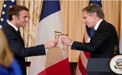 Ngoại trưởng Mỹ công du châu Âu: Nỗ lực gắn kết đồng minh