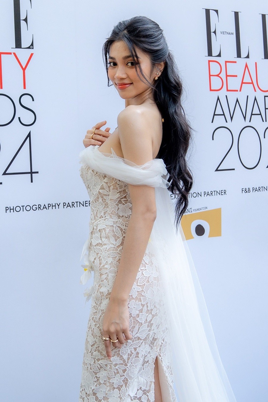 Thanh Hằng Thanh Hằng