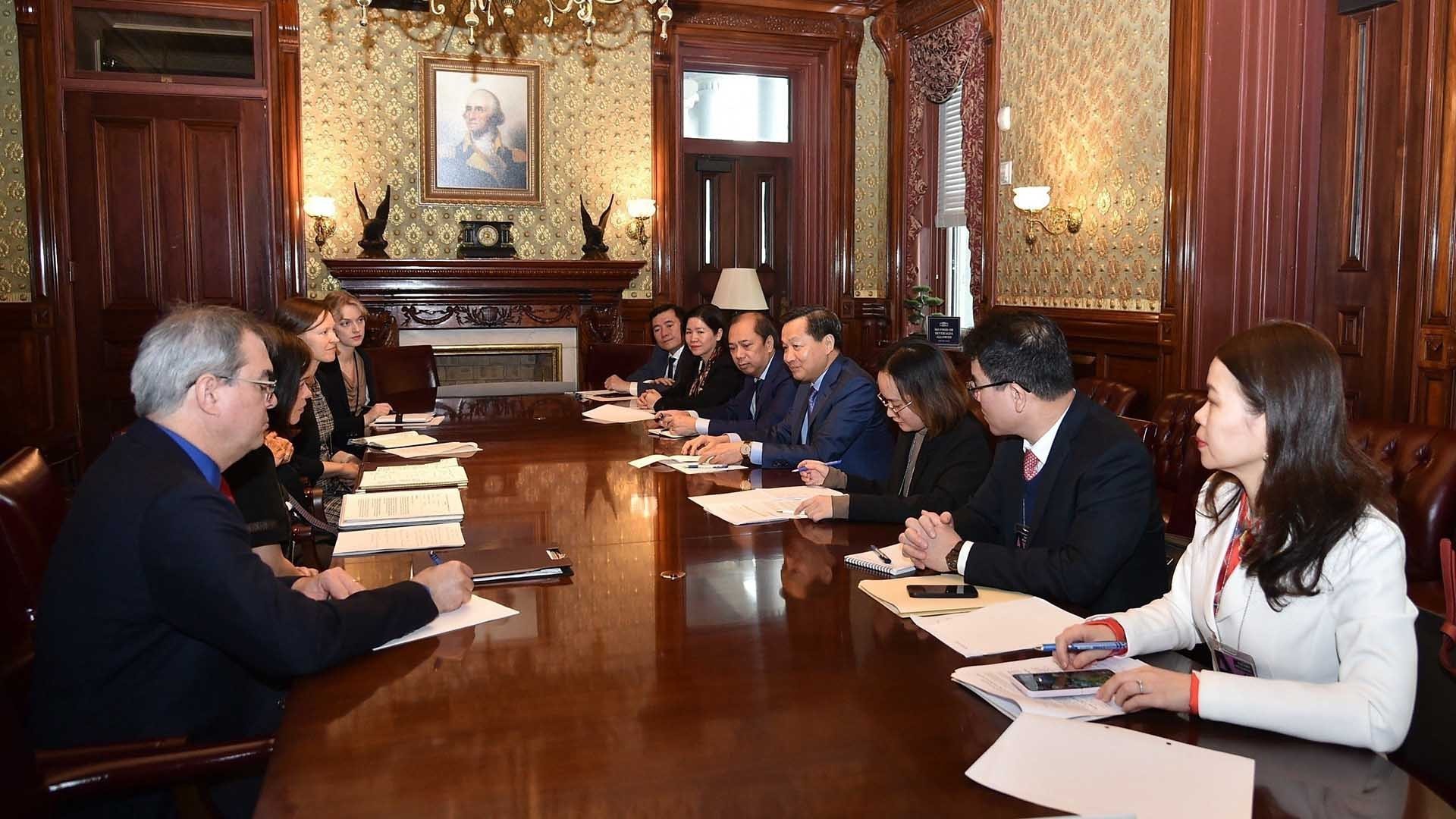 Phó Thủ tướng Lê Minh Khái gặp gỡ, trao đổi với giới chức và một số doanh nghiệp lớn của Hoa Kỳ