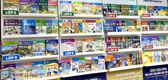 NXB Giáo dục Việt Nam giảm giá bán sách giáo khoa