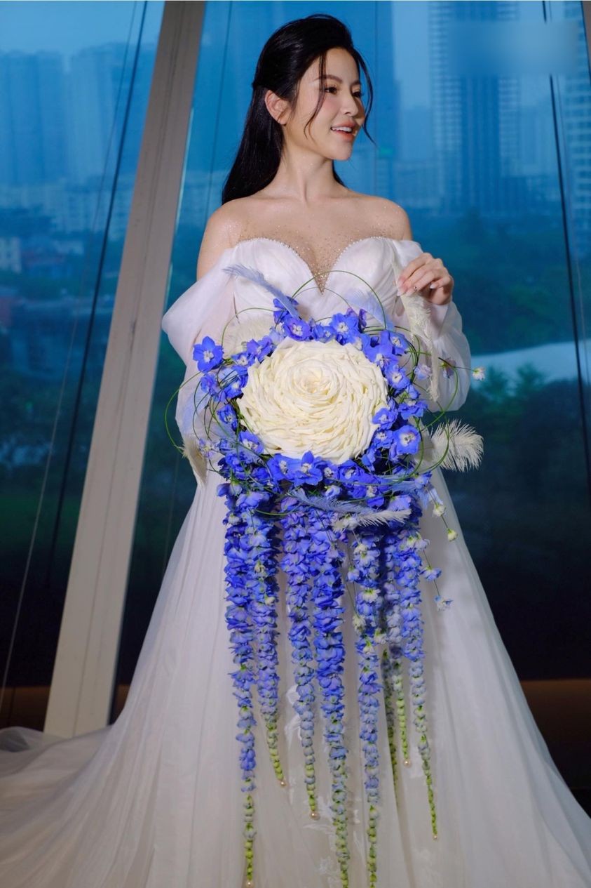 Quang Hải thông báo tin vui trong lễ cưới