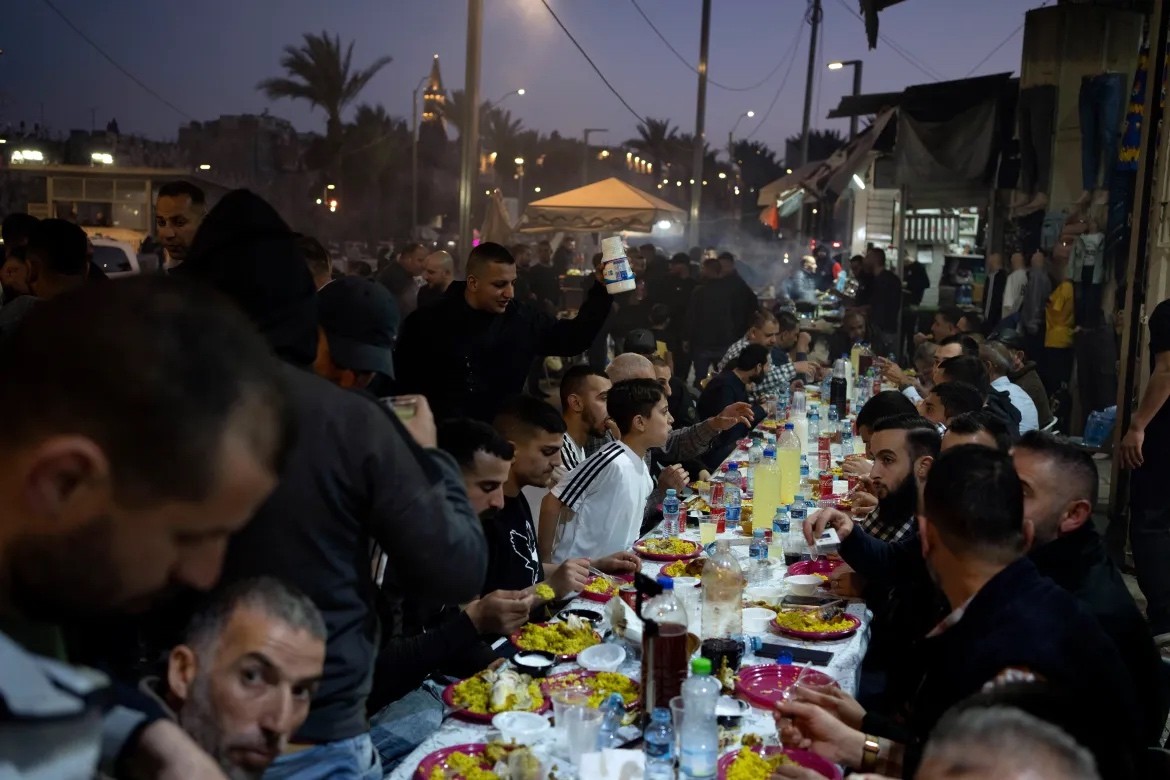 Những ngày cuối tuần u ám của người dân Palestine trong tháng Ramadan