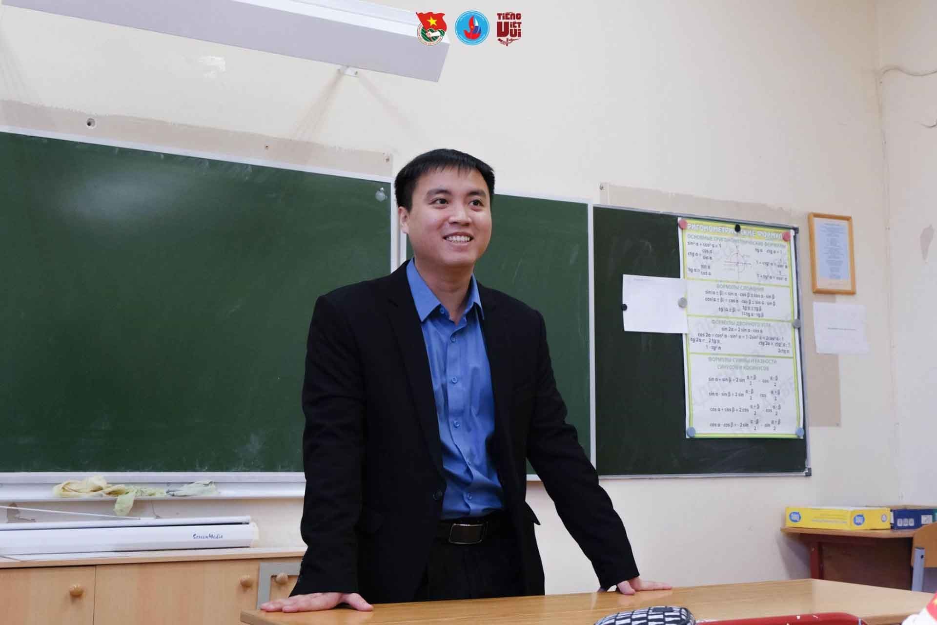 Ấn tượng Lễ khai giảng giai đoạn 3 chương trình Tiếng Việt vui Ấn tượng Lễ khai giảng giai đoạn 3 chương trình Tiếng Việt vui