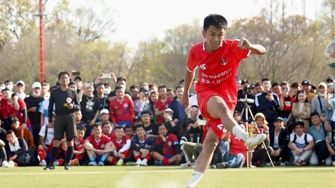 Giải bóng đá đóng góp vào quỹ xây chùa Việt Nam tại Tokyo