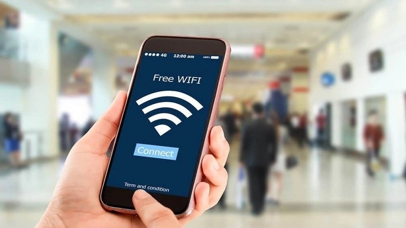 Rủi ro tiềm ẩn khi sử dụng mạng WiFi công cộng
