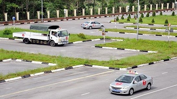 Cấu trúc đề thi giấy phép lái xe các hạng mới nhất từ ngày 1/6/2024