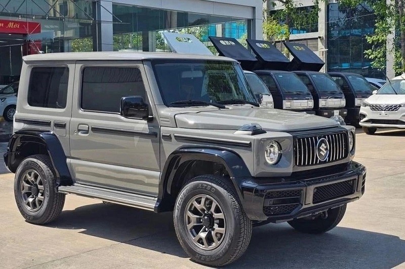 Suzuki Jimny 2024 loạn giá tại các đại lý trước ngày ra mắt
