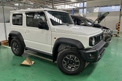 Suzuki Jimny 2024 loạn giá tại các đại lý trước ngày ra mắt