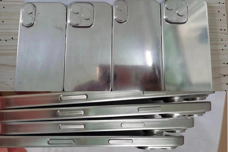 Mô hình 4 phiên bản iPhone 16 Mô hình 4 phiên bản iPhone 16