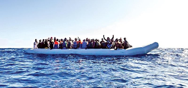 Điểm tin thế giới sáng 10/4: Mỹ và Hàn Quốc tập trận chung, Thủ tướng trẻ nhất lịch sử Ireland, Mexico thu hồi 4.000 xe Tesla