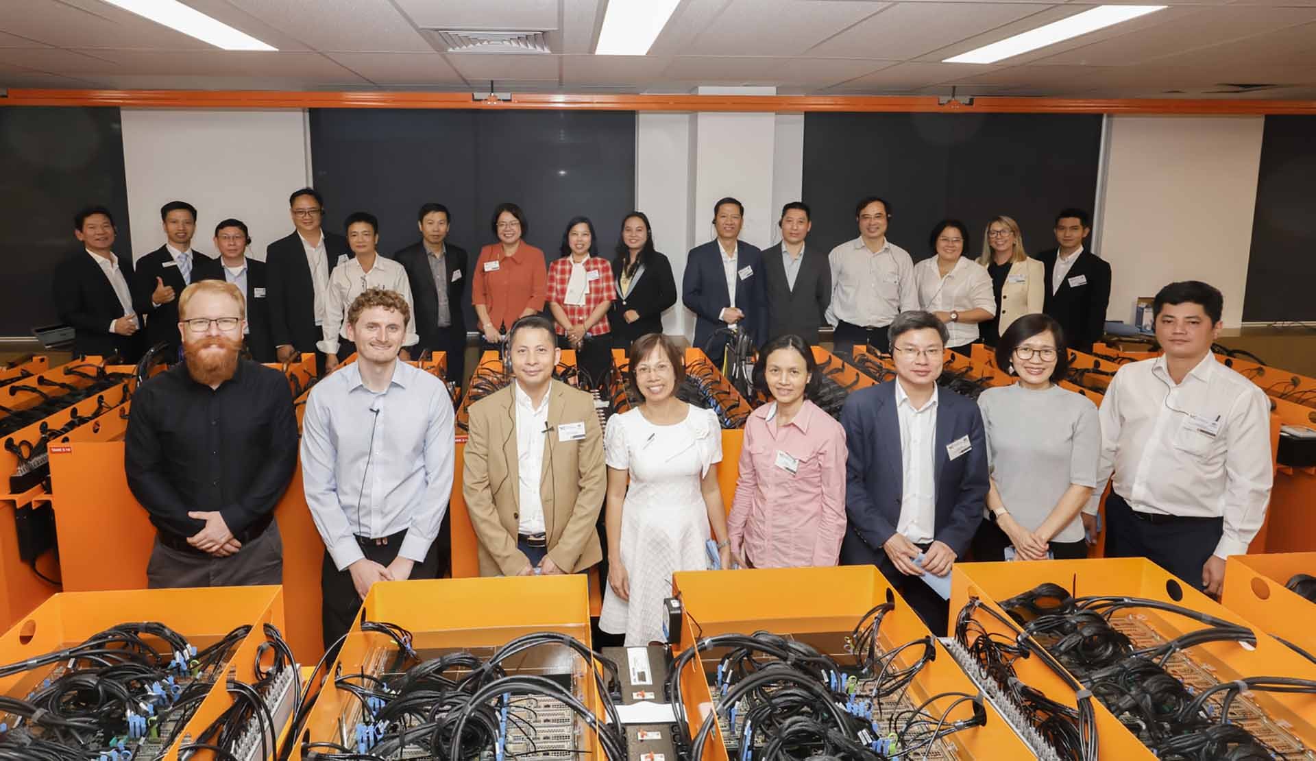 Chuyển đổi số và quản trị dữ liệu là một trong những ưu tiên của Việt Nam trong hợp tác với Australia Chuyển đổi số và quản trị dữ liệu là một trong những ưu tiên của Việt Nam trong hợp tác với Australia