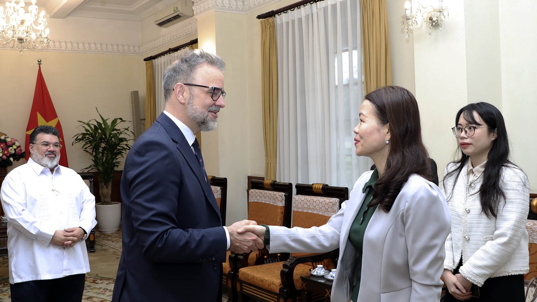 Phó Tổng Thư ký UNCTAD: Việt Nam là một điển hình thành công về chuyển đổi và phát triển kinh tế