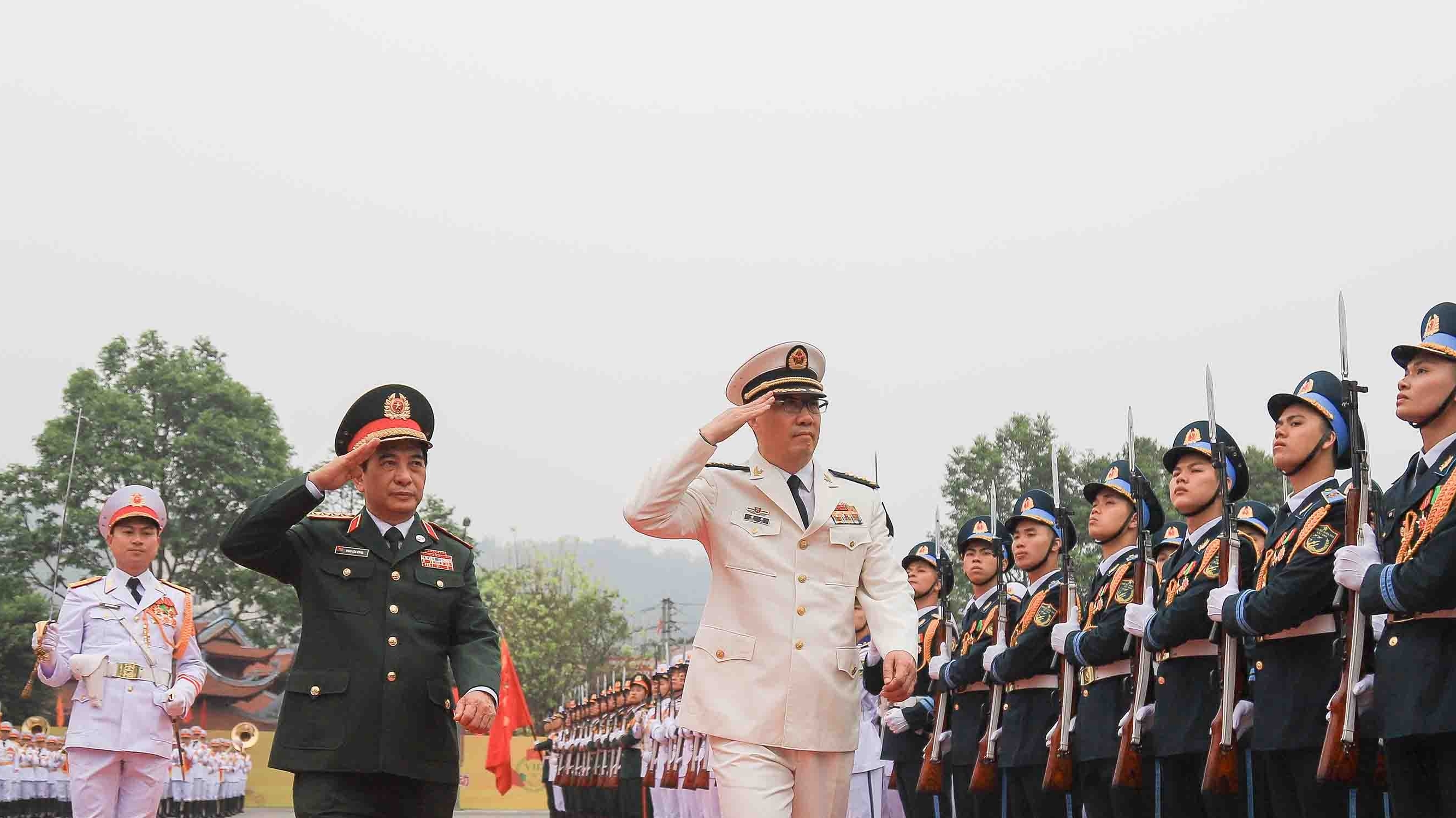 Việt Nam cử hai tàu chiến đấu mặt nước hiện đại nhất tuần tra liên hợp ở Vịnh Bắc Bộ với Trung Quốc