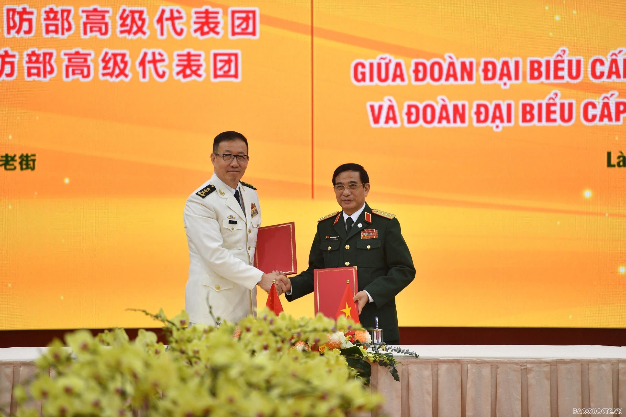 undefined Thiết lập đường dây nóng giữa Bộ Quốc phòng Việt Nam và Trung Quốc