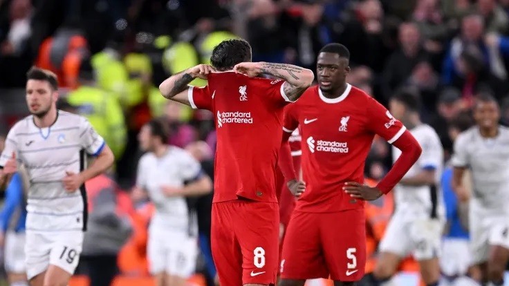 Tứ kết lượt đi Europa League: Liverpool, West Ham thất bại; lợi thế của Atalanta, Benfica