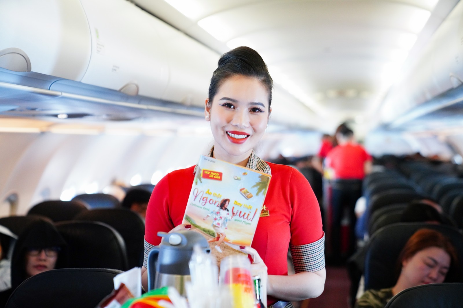 Vui lễ bất tận với đại tiệc vé khuyến mãi, bay cùng Vietjet thôi! Vui lễ bất tận với đại tiệc vé khuyến mãi, bay cùng Vietjet thôi!
