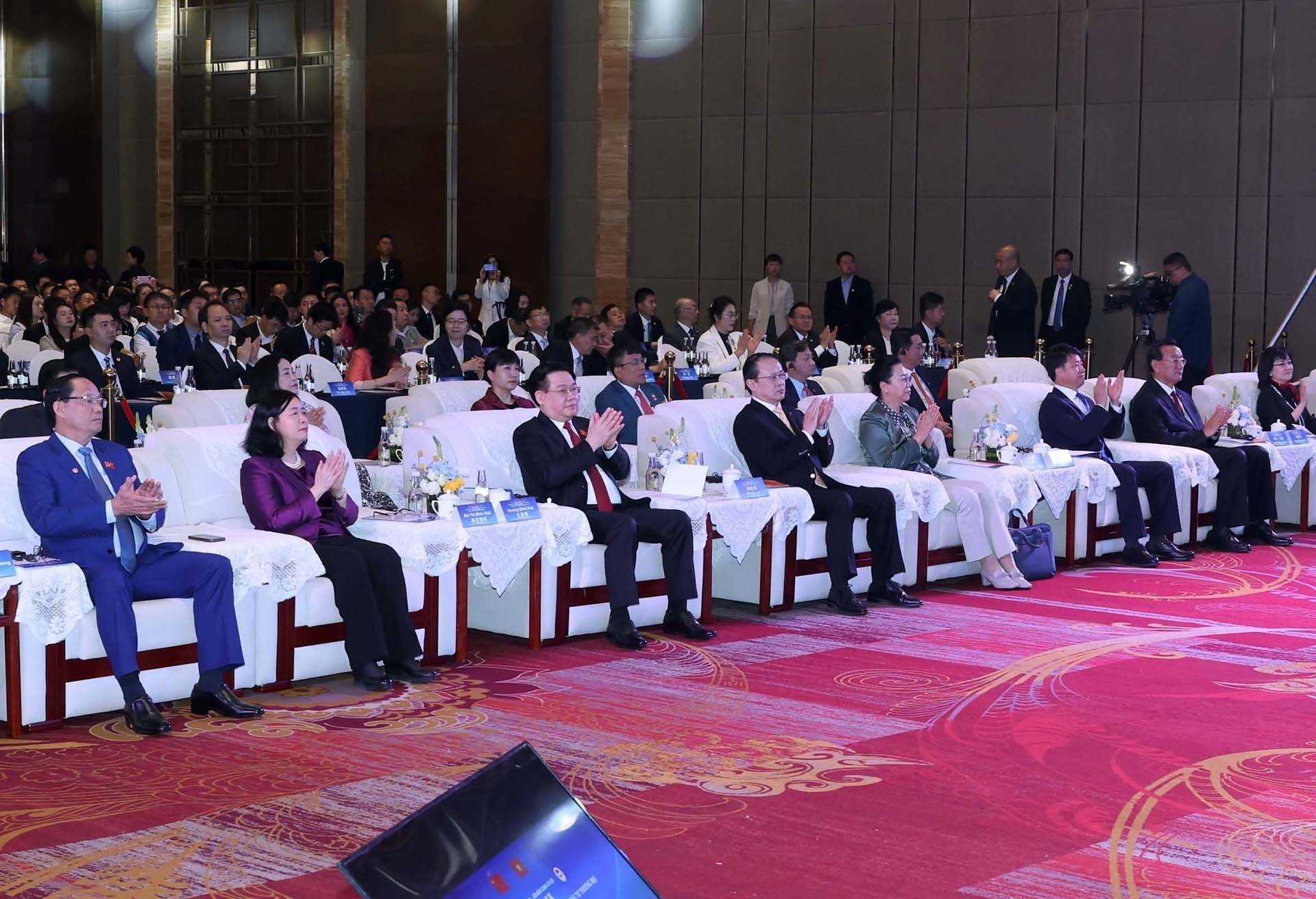 Diễn đàn Chính sách pháp luật thúc đẩy hợp tác đầu tư, thương mại Việt Nam-Trung Quốc Diễn đàn Chính sách pháp luật thúc đẩy hợp tác đầu tư, thương mại Việt Nam-Trung Quốc