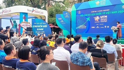 Hội chợ Du lịch quốc tế Việt Nam thu hút gần 80.000 khách đến tham quan, mua sắm