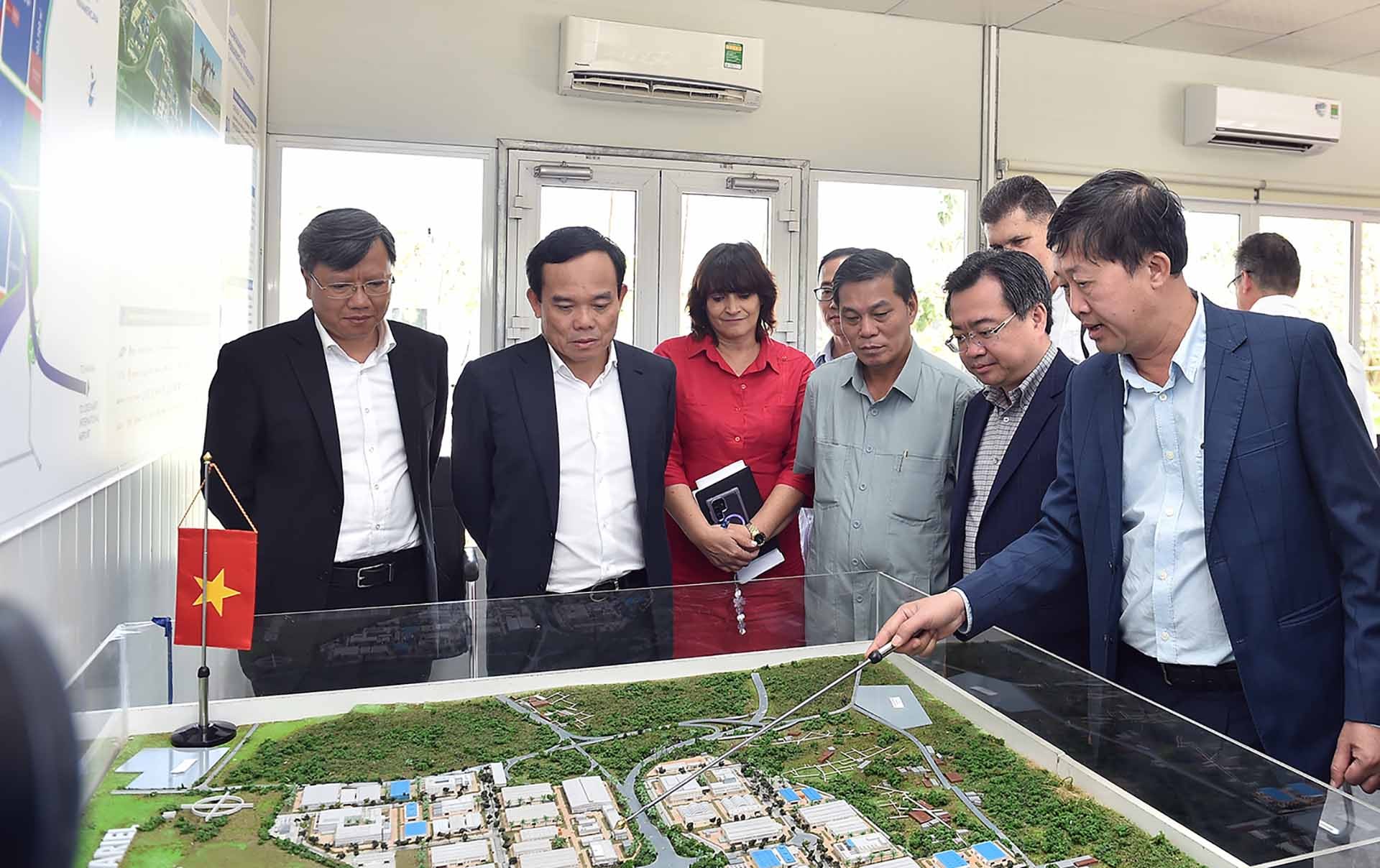 Tháo gỡ khó khăn, thúc đẩy đầu tư của doanh nghiệp Việt Nam tại Cuba Tháo gỡ khó khăn, thúc đẩy đầu tư của doanh nghiệp Việt Nam tại Cuba