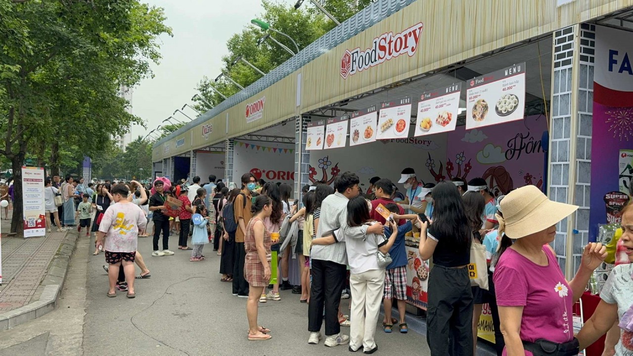 Lễ hội con đường văn hoá Hàn Quốc 2024: Dạo quanh xứ Hàn ngay giữa lòng Hà Nội Lễ hội con đường văn hoá Hàn Quốc 2024: Dạo quanh xứ Hàn ngay giữa lòng Hà Nội