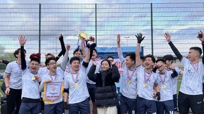 Sôi nổi giải bóng đá thường niên của Hội sinh viên Việt Nam tại Anh