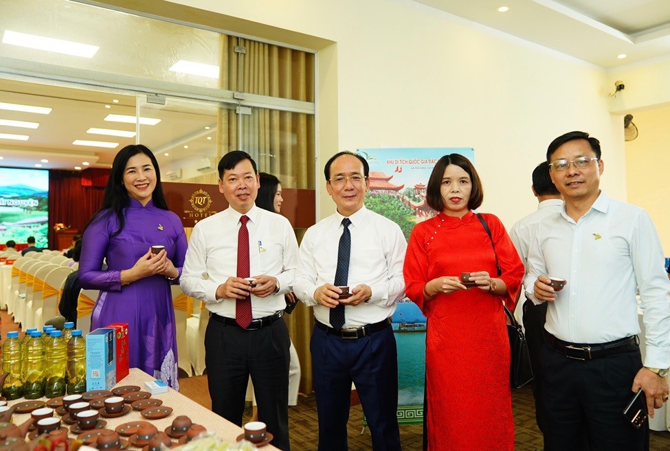 Hội nghị xúc tiến quảng bá du lịch Thái Nguyên: Nỗ lực quảng bá và phát triển du lịch xứ Trà đến với du khách trong nước và quốc tế Hội nghị xúc tiến quảng bá du lịch Thái Nguyên: Nỗ lực quảng bá và phát triển du lịch xứ Trà đến với du khách trong nước và quốc tế