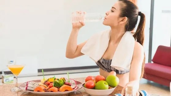 5 loại quả ít đường và calo giúp bạn giảm cân