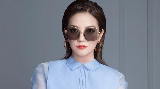 Nhan sắc Triệu Vy phim 'Hoàn Châu cách cách' bây giờ ra sao?