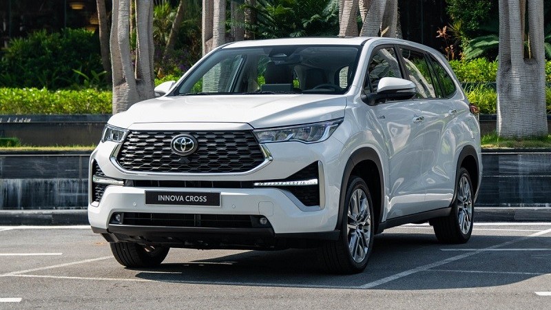 Top 5 mẫu xe hybrid bán chạy nhất tháng 3/2024: Toyota Innova Cross HEV tiếp tục dẫn đầu