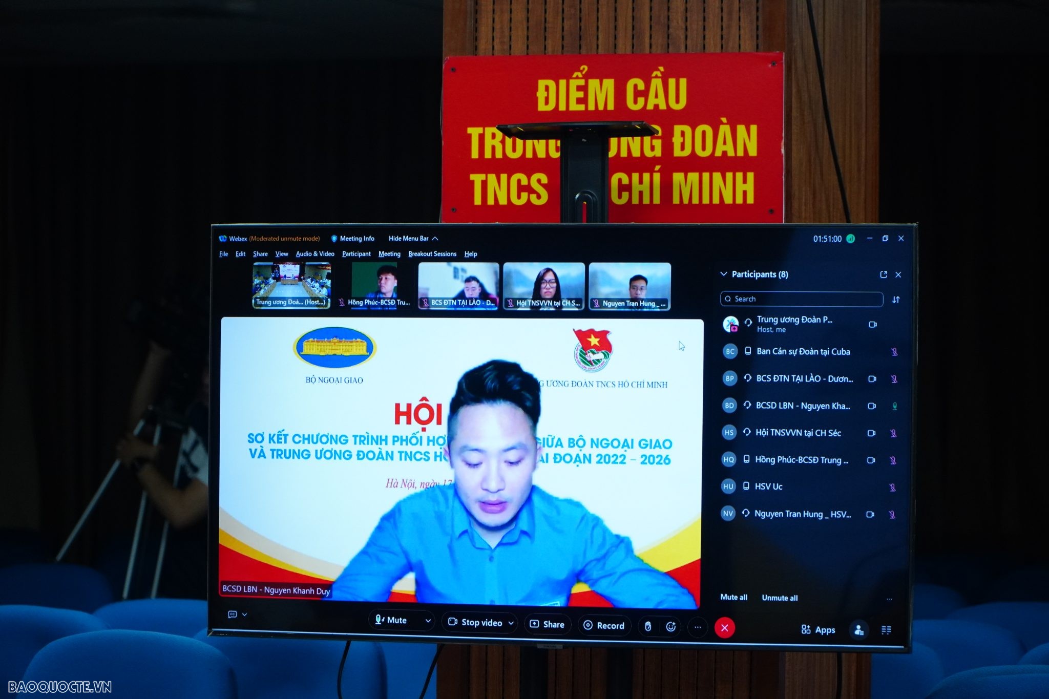 TIẾP TỤC TĂNG CƯỜNG PHỐI HỢP GIỮA BỘ NGOẠI GIAO VÀ TRUNG ƯƠNG ĐOÀN VỀ CÔNG TÁC THANH THIẾU NIÊN Ở NƯỚC NGOÀI TIẾP TỤC TĂNG CƯỜNG PHỐI HỢP GIỮA BỘ NGOẠI GIAO VÀ TRUNG ƯƠNG ĐOÀN VỀ CÔNG TÁC THANH THIẾU NIÊN Ở NƯỚC NGOÀI