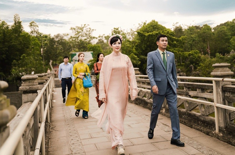 Hoa hậu đền Hùng Giáng My dâng hương giỗ Tổ