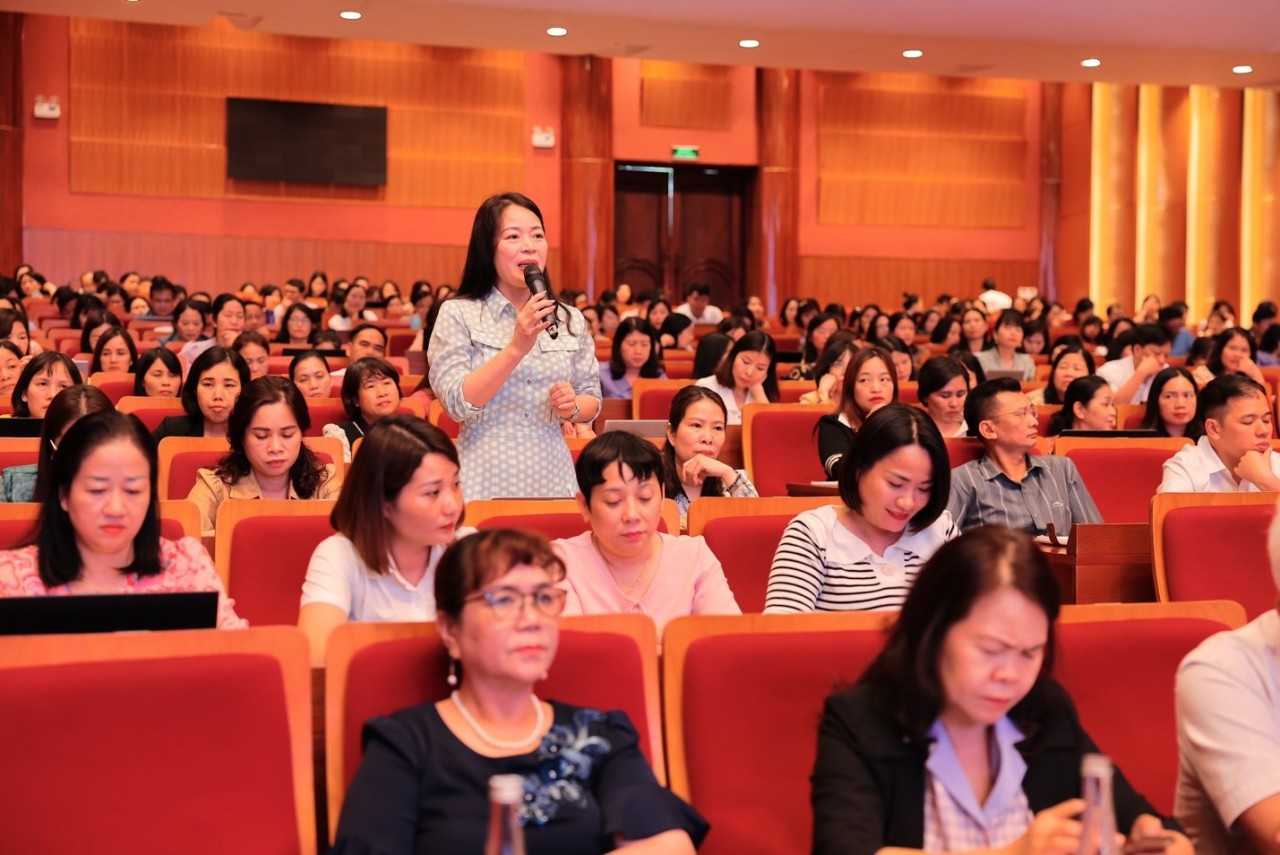 Hội nghị tập huấn Nâng cao năng lực học tập suốt đời cho cán bộ quản lý giáo dục tỉnh Quảng Ninh