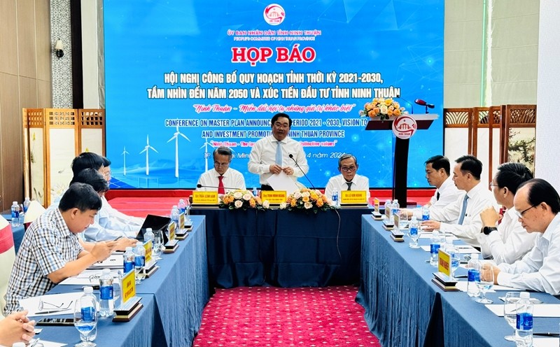 Ninh Thuận phấn đấu trở thành tỉnh có mức thu nhập bình quân thuộc nhóm trung bình cao Ninh Thuận phấn đấu trở thành tỉnh có mức thu nhập bình quân thuộc nhóm trung bình cao