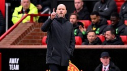 HLV Erik ten Hag tuyên bố không bận tâm việc có thể bị sa thải...