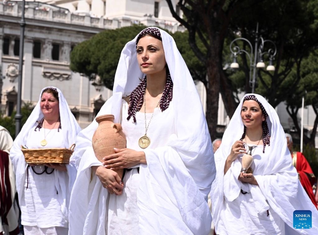 Italy: Thành phố Rome tưng bừng lễ hội mừng ‘sinh nhật’ 2.777 tuổi Italy: Thành phố Rome tưng bừng lễ hội mừng ‘sinh nhật’ 2.777 tuổi