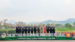 Kinh tế ASEAN 2024: Nỗ lực phục hồi vì người dân
