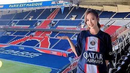 Chuyện hẹn hò của thủ môn Quan Văn Chuẩn và bạn gái Hà Dương