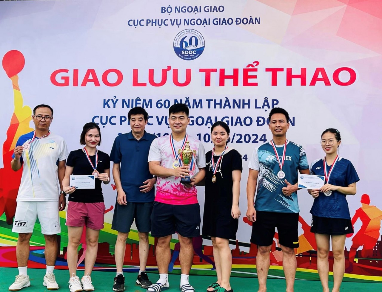 Giao lưu thể thao kỷ niệm 60 năm thành lập Cục Phục vụ ngoại giao đoàn