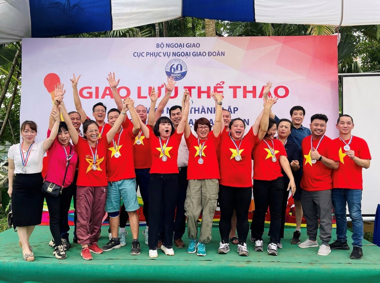 Giao lưu thể thao kỷ niệm 60 năm thành lập Cục Phục vụ ngoại giao đoàn