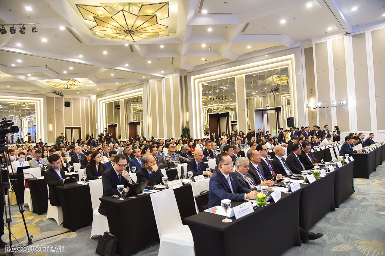 Khai mạc Diễn đàn Tương lai ASEAN lần đầu tiên tại Việt Nam sáng nay, 23/4 (Ảnh: Tuấn Anh) Diễn đàn Tương lai ASEAN 2024: Việt Nam chung tay viết tiếp những câu chuyện thành công của ASEAN