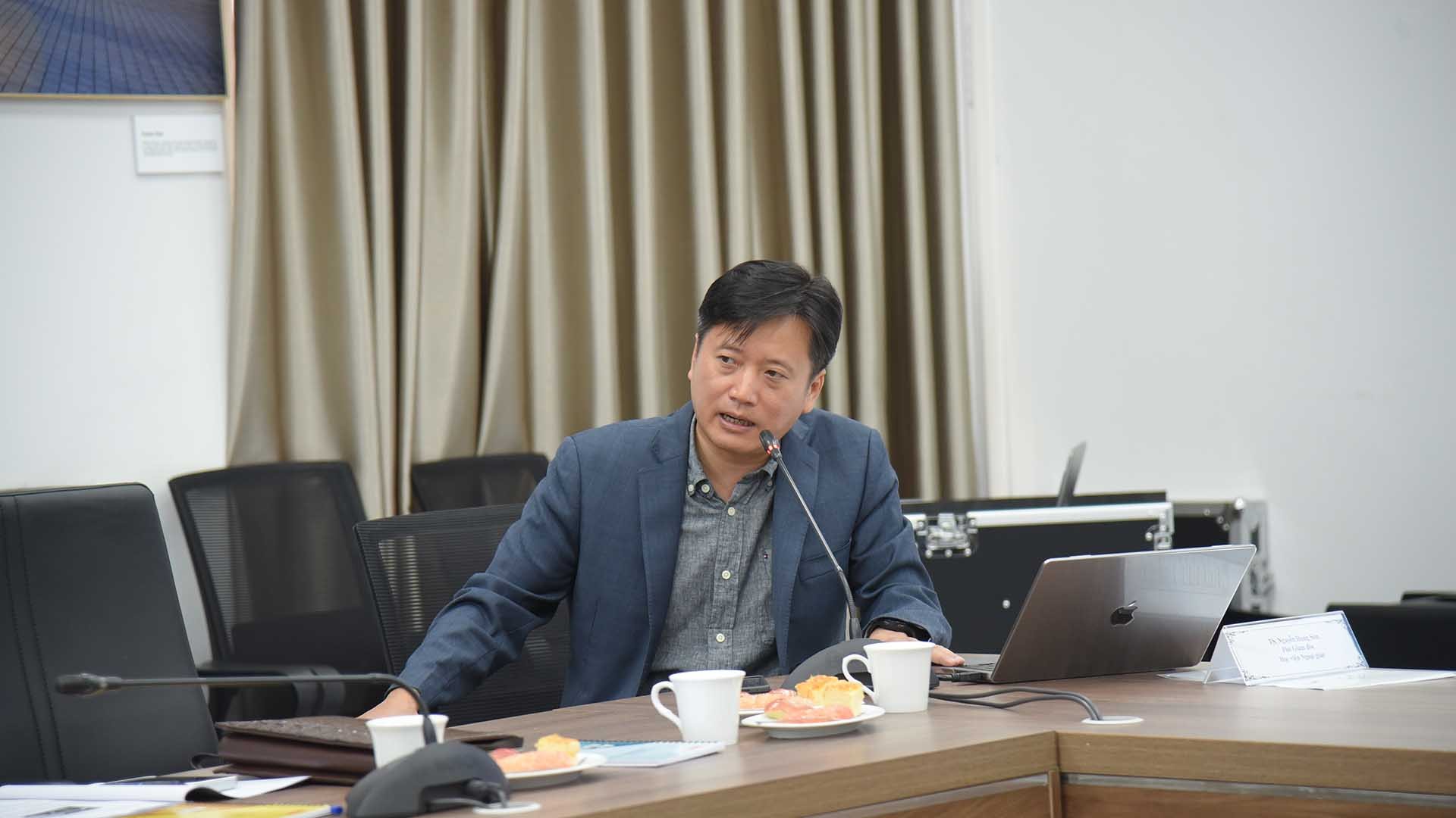 Khai mạc chương trình cập nhật các vấn đề quốc tế, chính sách đối ngoại dành cho tỉnh ủy viên và lãnh đạo cấp sở các tỉnh, thành phố Khai mạc chương trình cập nhật các vấn đề quốc tế, chính sách đối ngoại dành cho tỉnh ủy viên và lãnh đạo cấp sở các tỉnh, thành phố