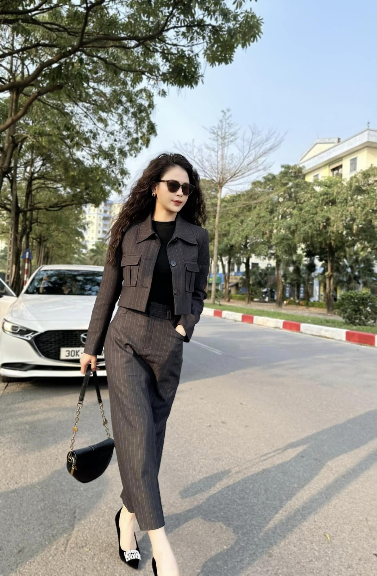 Sắc vóc khác lạ của diễn viên bị ghét nhất phim Trạm cứu hộ trái tim - Lương Thu Trang Sắc vóc khác lạ của diễn viên bị ghét nhất phim Trạm cứu hộ trái tim - Lương Thu Trang