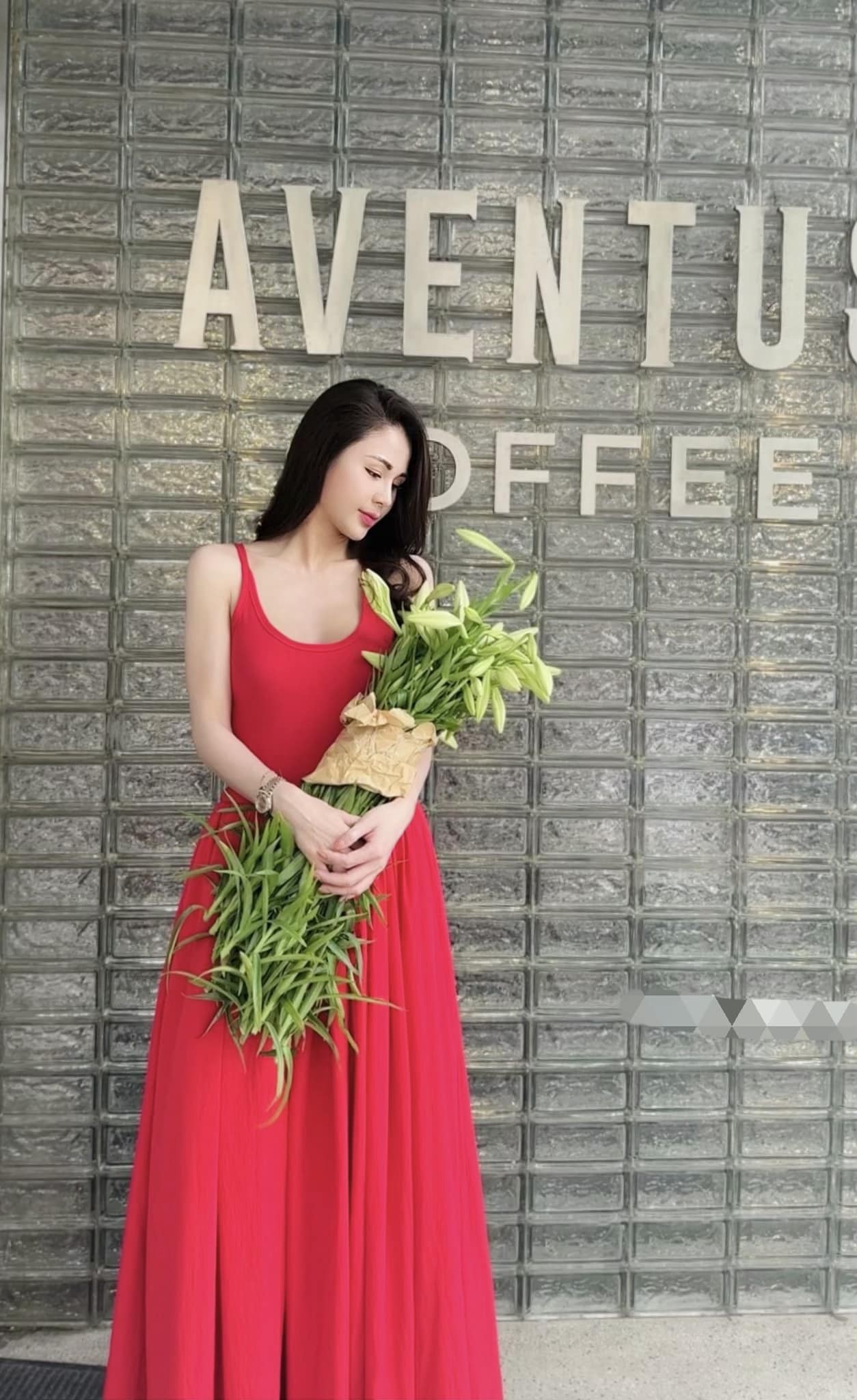 Sắc vóc khác lạ của diễn viên bị ghét nhất phim Trạm cứu hộ trái tim - Lương Thu Trang Sắc vóc khác lạ của diễn viên bị ghét nhất phim Trạm cứu hộ trái tim - Lương Thu Trang