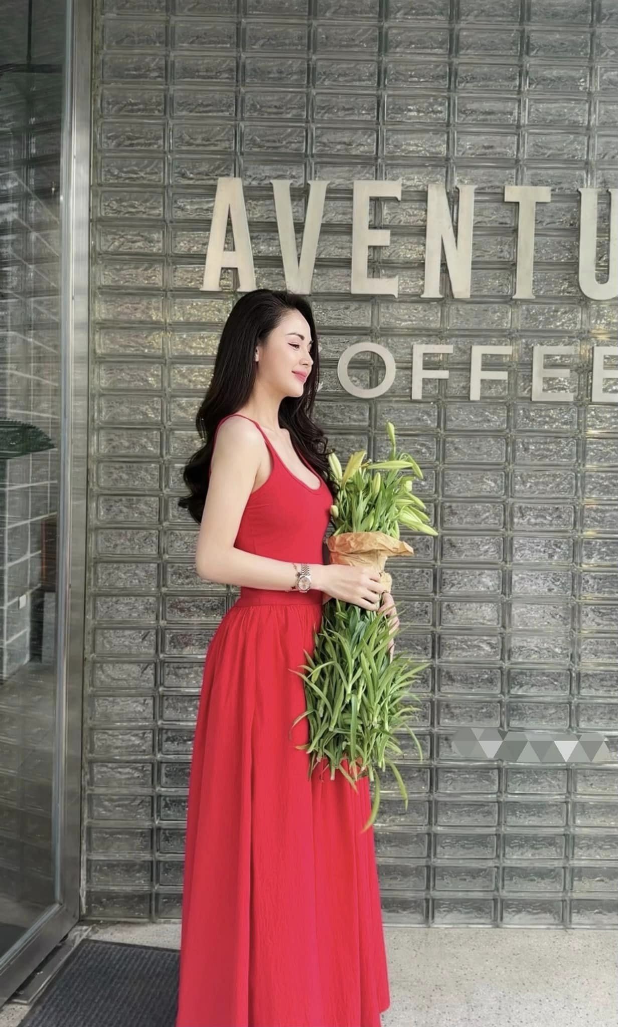 Sắc vóc khác lạ của diễn viên bị ghét nhất phim Trạm cứu hộ trái tim - Lương Thu Trang Sắc vóc khác lạ của diễn viên bị ghét nhất phim Trạm cứu hộ trái tim - Lương Thu Trang