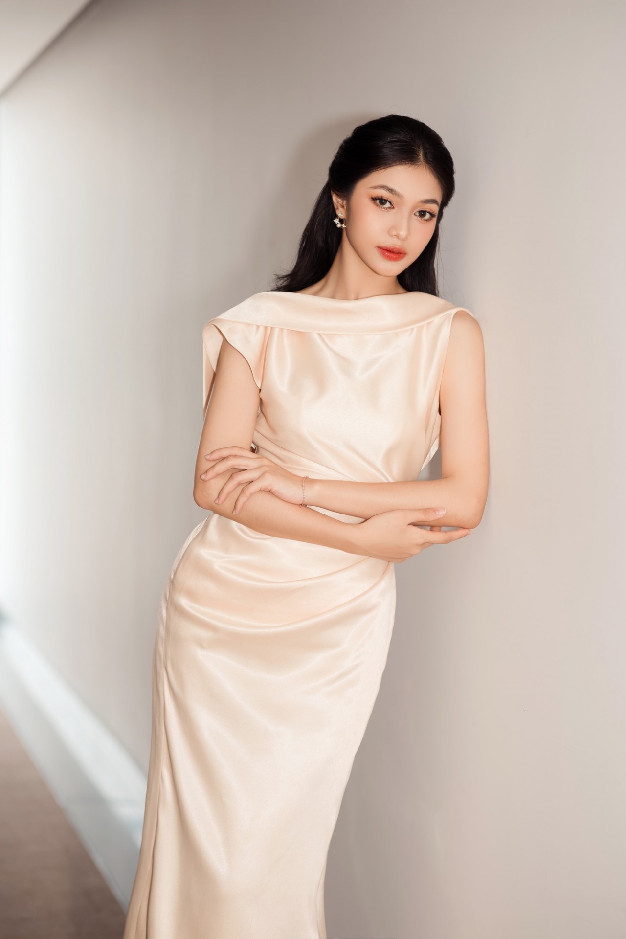 Á hậu Huỳnh Minh Kiên