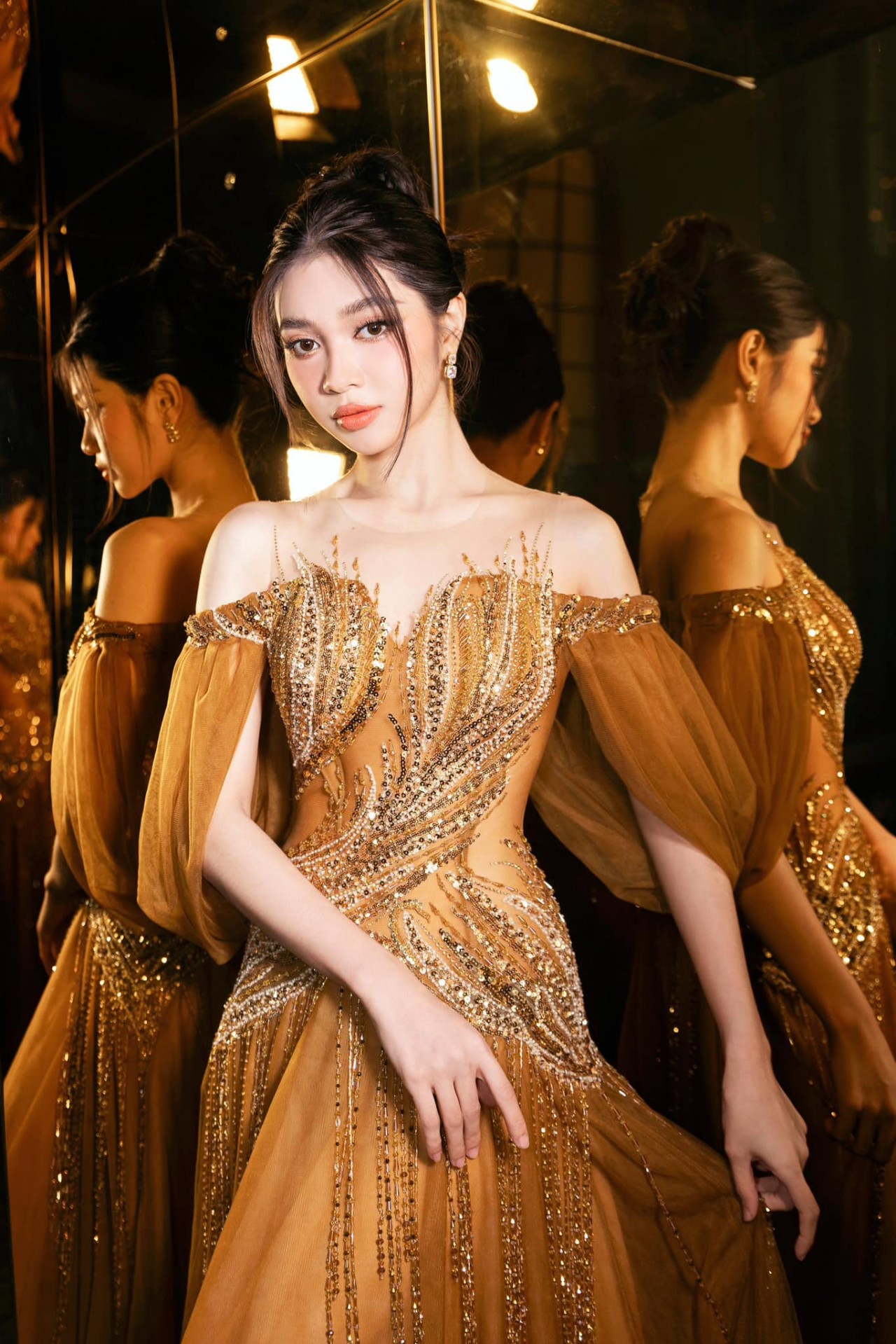 Á hậu Huỳnh Minh Kiên