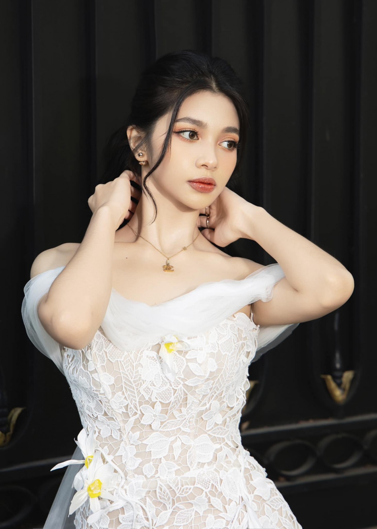 Á hậu Huỳnh Minh Kiên